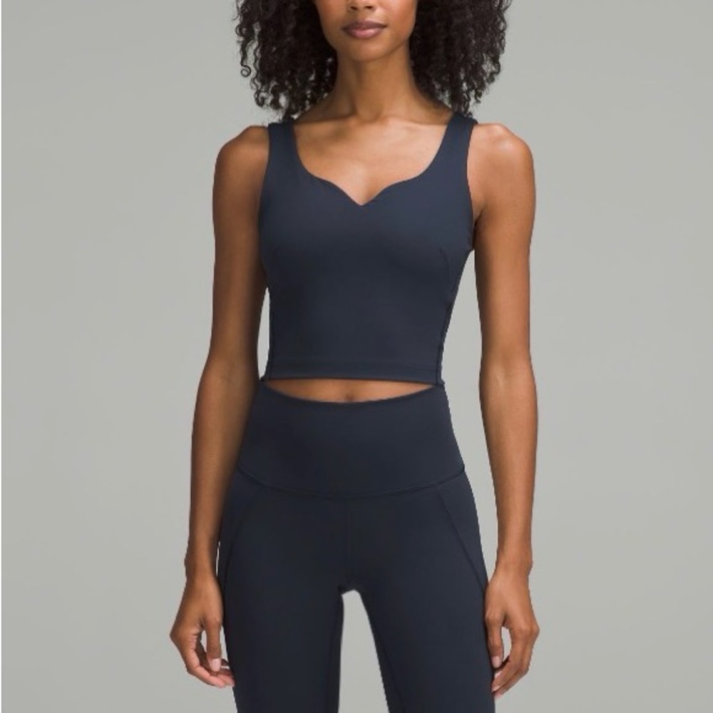 lululemon athletica Navy Sculpting Tank Crop Top